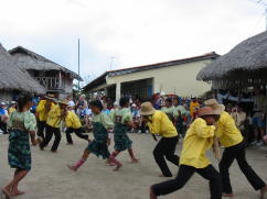 Kuna Dancers